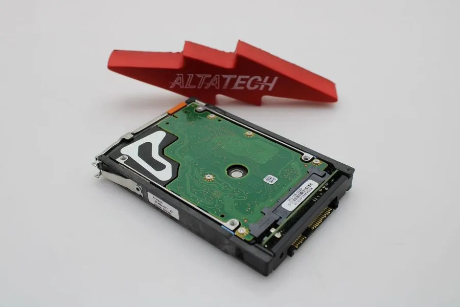 Жёсткий диск EMC 005050211 600GB 10K SAS 2.5 6G HDD 51/52/53