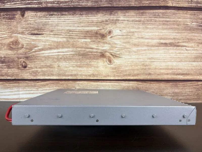 Коммутатор Arista DCS-7050TX-64 48-Port 10GbE RJ45 4-Port 40GbE QSFP Switch — фото лота 4