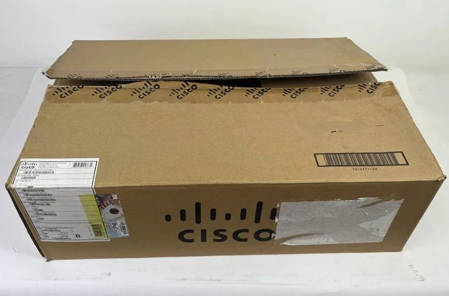 Коммутатор CISCO C1000-48T-4X-L 48 port network switch