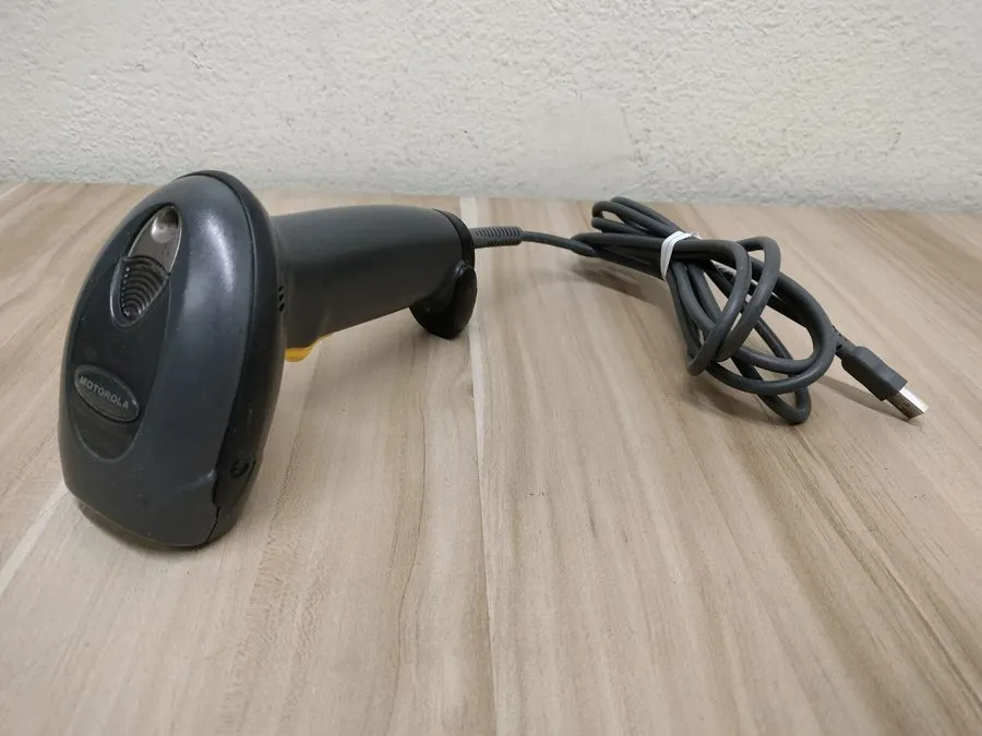 Сканер штрих-кода Motorola Symbol USB 2D Laser Imager DS4208-SR00007WR Barcode S