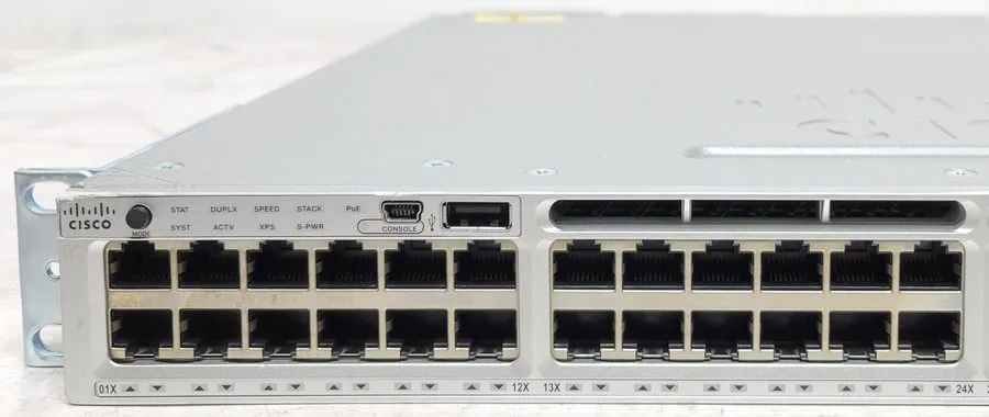 Коммутатор Cisco WS-C3850-48F-S Catalyst 3850 48 Port Full PoE 1100W Switch