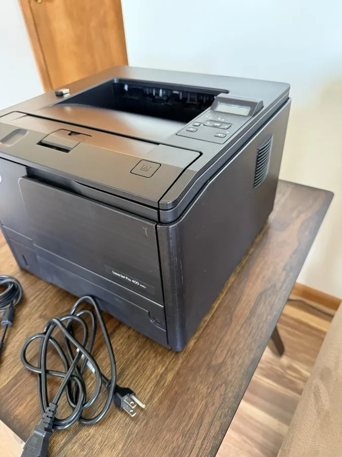 Лазерный принтер HP Laserjet M401n Laser printer Cleaned & Serviced & Toner — фото лота 2