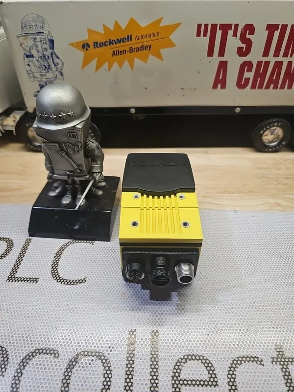 Камера машинного зрения Cognex IS9912M-373-50 Intelligent Machine Vision IP Came — фото лота 1