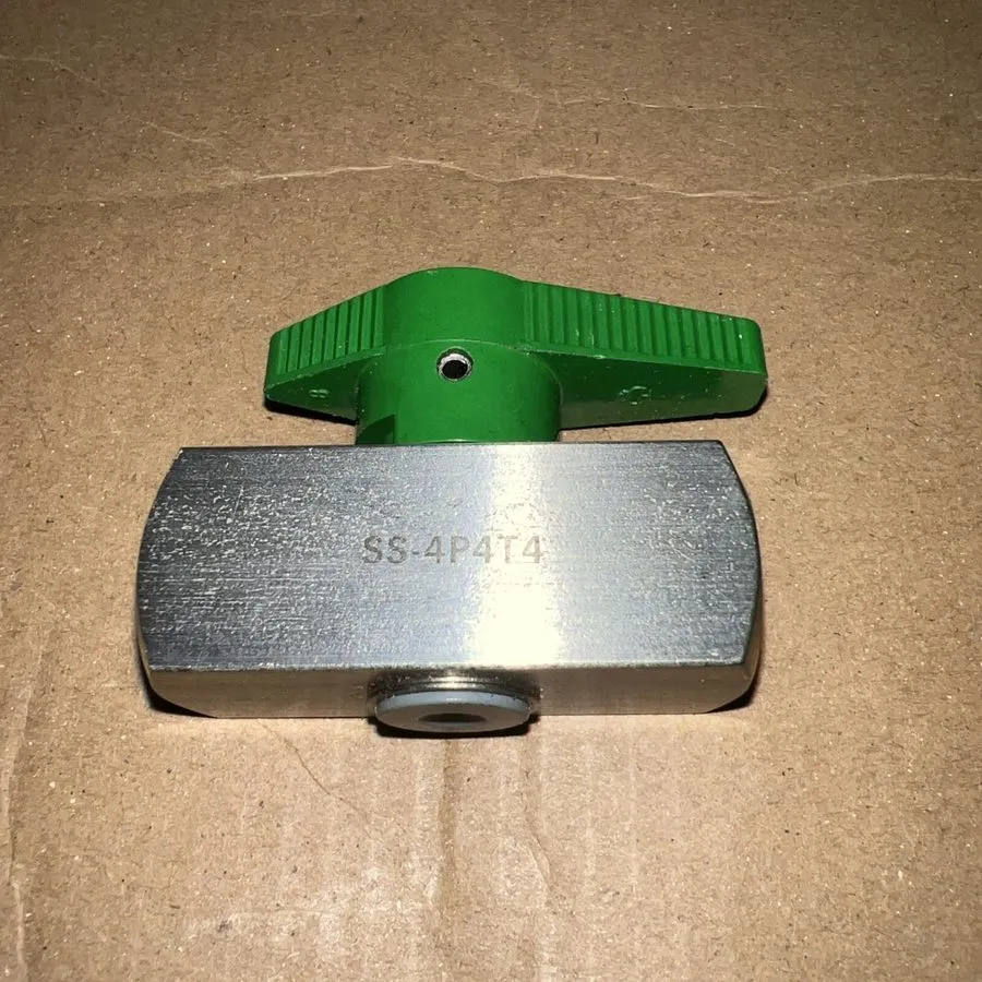 Клапан Swagelok Two-Way Plug Valve (SS-4P4TA)