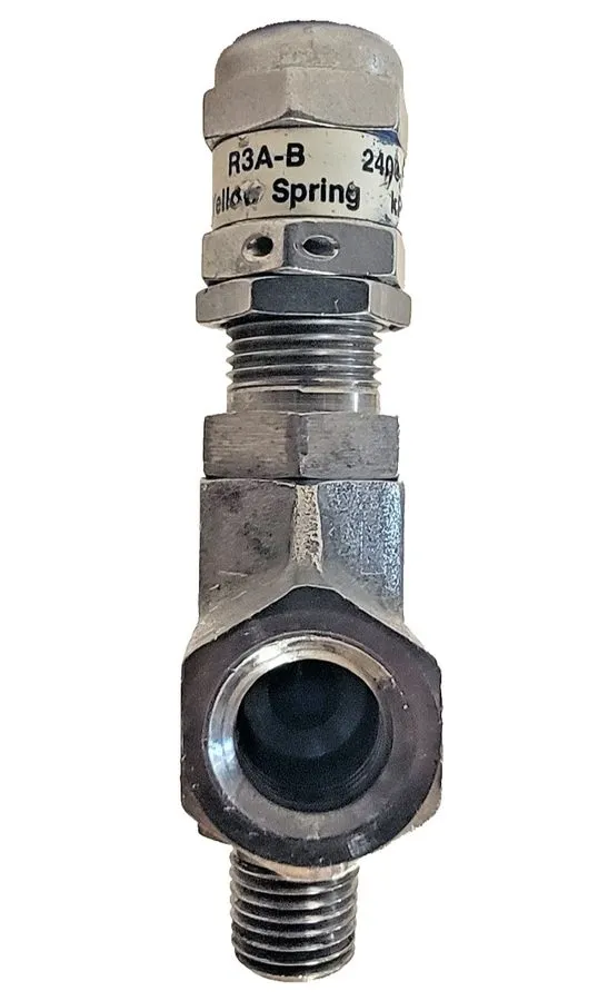Клапан SWAGELOK SS-4R3A5 724808001 Gauge Filter Valve Manifold