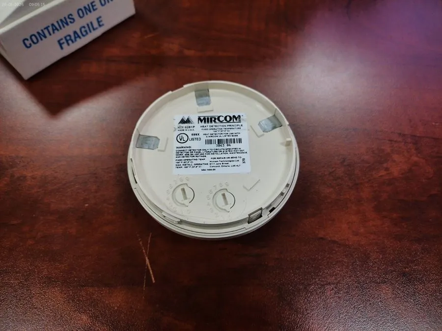 Оборудование пожарной сигнализации Mircom MIX-5251P Addressable Heat Detector — фото лота 2