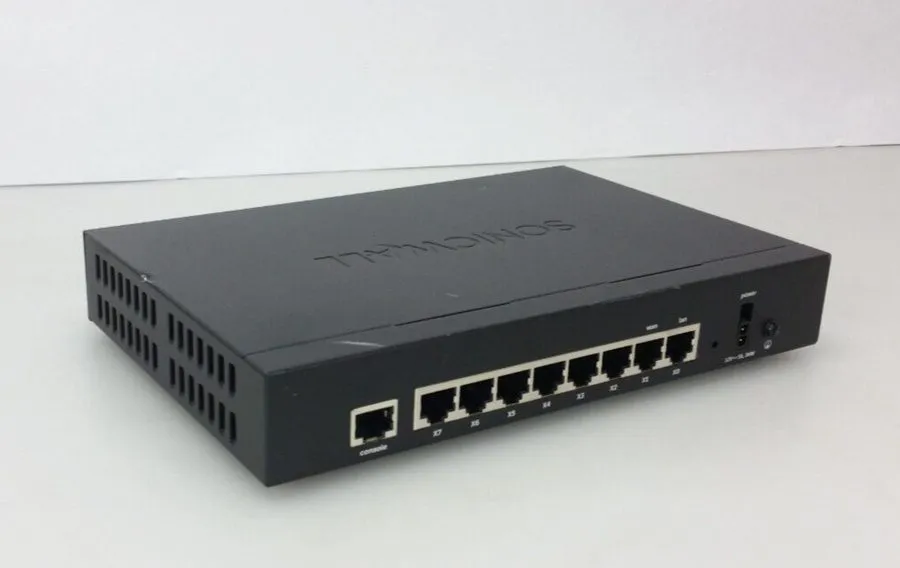 Межсетевой экран SonicWall TZ500 Firewall Network Security Appliance APL29-0B6