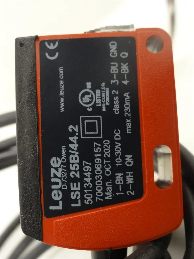 Датчик 225599 New- Leuze LSE 25B/44.2 Photo Sensor Receiver; 10-30VDC; 230mA
