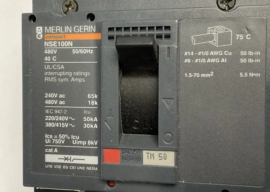 Автоматический выключатель MERLIN GERIN NENL34050 CIRCUIT BREAKER 50 A 3P 480V N