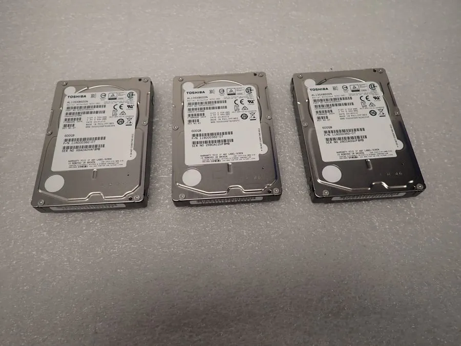 Жёсткий диск Dell 990FD AL13SXB600N 600GB 15K SAS 6Gb/s 2.5" 64MB Enterprise HDD