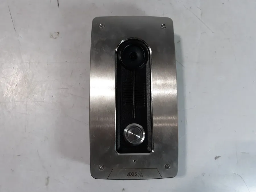 Камера Axis Communications AXIS A8004-VE Network Video Door Station Camera