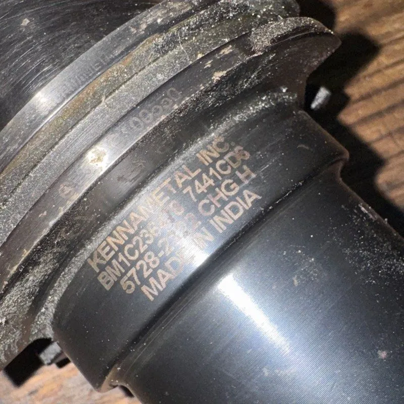 Режущий инструмент Kennametal 5728-2322 C-J-1 CAT 50 Tool Holder 5-1/4" Projecti — фото лота 2