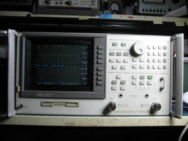 Анализатор цепей AGILENT (HP) 8753D 300 kHz to 3 GHz NETWORK ANALYZER (REF.: 024