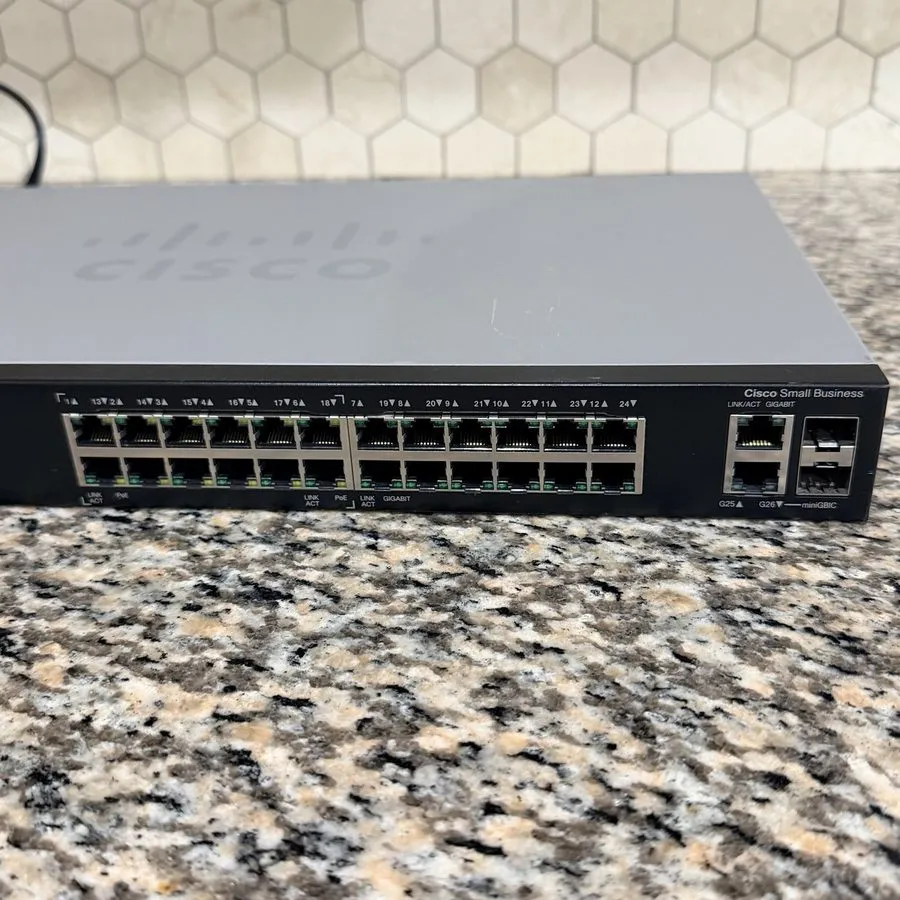 Коммутатор Cisco SG200-26P 26-Port Gigabit PoE Smart Switch 100W Budget