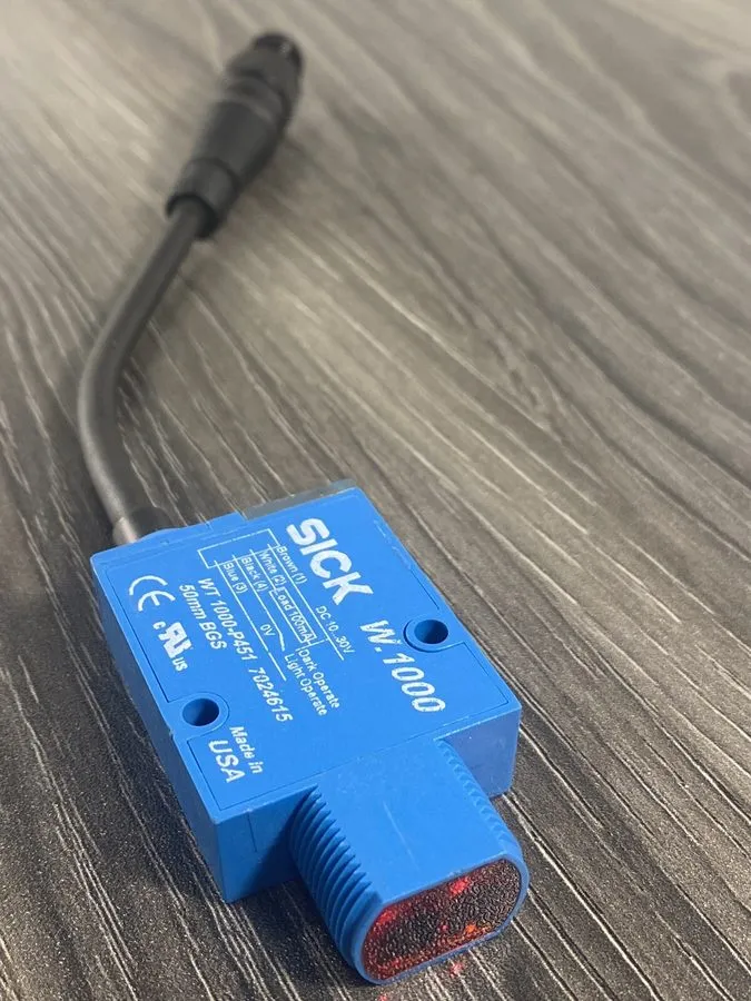 Датчик приближения Sick W. 1000 WT 1000-N451 Proximity Photoelectric Sensor 50mm — фото лота 2