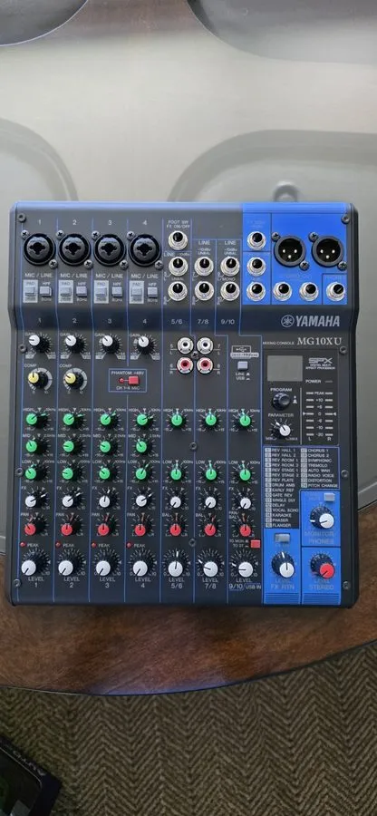 Микшерный пульт YAMAHA MG10XU Analog Mixing Console Audio Interface Mixer Effect