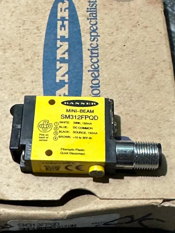 Фотоэлектрический датчик Banner SM312FPQD Photoelectric Sensor, 1ms Response Tim — фото лота 1