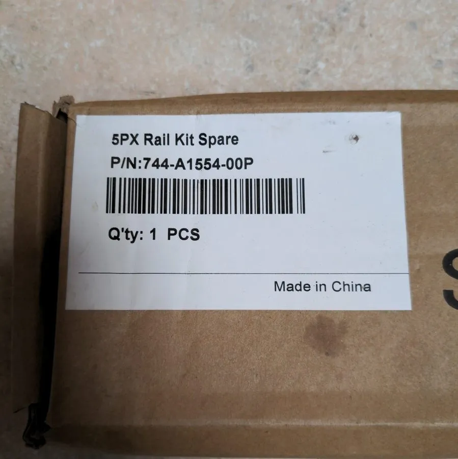 Комплект крепления Eaton Rail Kit 5SXRACKKIT2U 5PX 5SX 1250VA–3000VA UPS 744-A15