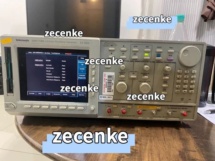 Генератор сигналов Tektronix AWG710B 2.1GHZ/4.2GS/s Arbitrary Waveform Generator
