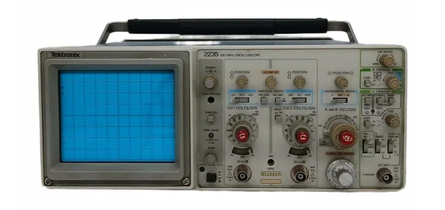 Осциллограф Tektronix 2235 2 Channel 100 MHz Oscilloscope