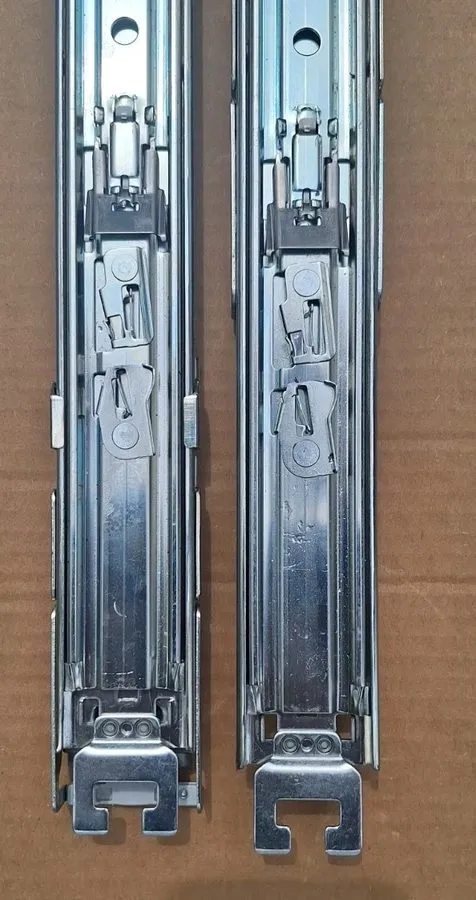 Стойка/шкаф CISCO 800-43376-02, Ball Bearing Server Rack Cabinet Rail Kit