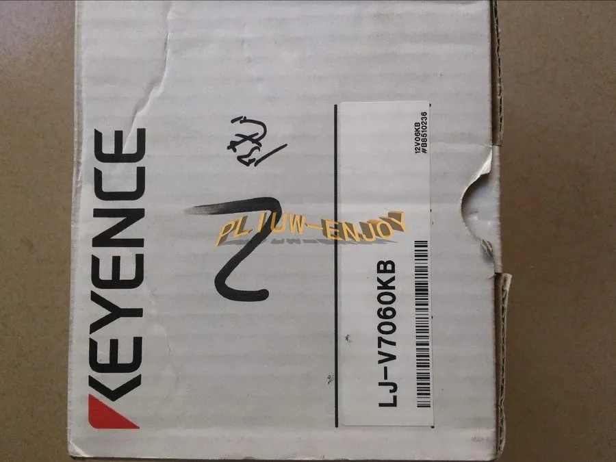 Датчик Keyence LJ-V7060KB Laser sensor head