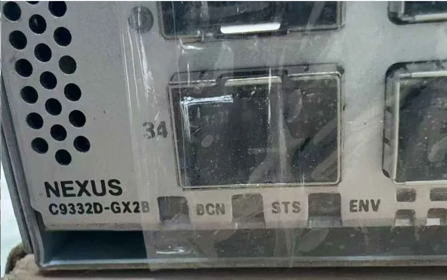 Коммутатор Cisco Nexus 9332D-GX2B N9K-C9332D-GX2B 32Port 400GbE QSFP-DD Data Cen