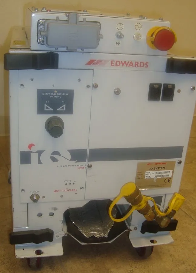 Насос Edwards iQDP80 Dry Vacuum Pump