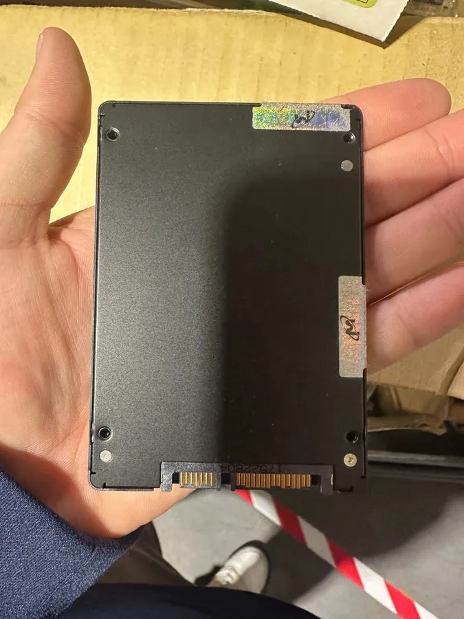 SSD-накопитель Micron MTFDDAK512TBN 2.5 inch SATA SSD 512GB Japan