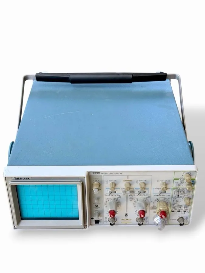 Осциллограф Tektronix 2235 2 Channel 100 MHz Oscilloscope