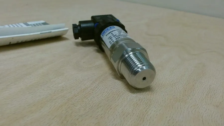 Датчик давления WIKA 8341155 Pressure Transmitter — фото лота 1