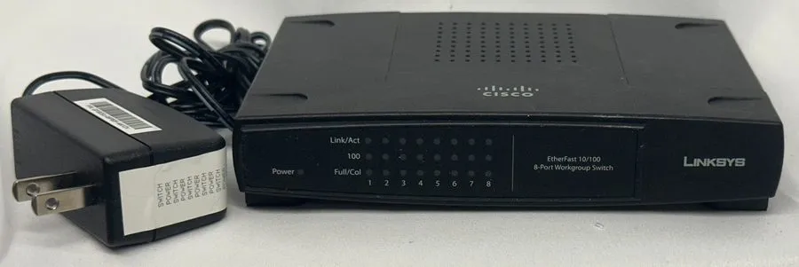 Коммутатор Linksys EtherFast 10/100 8-Port Workgroup Switch Model EZXS88W