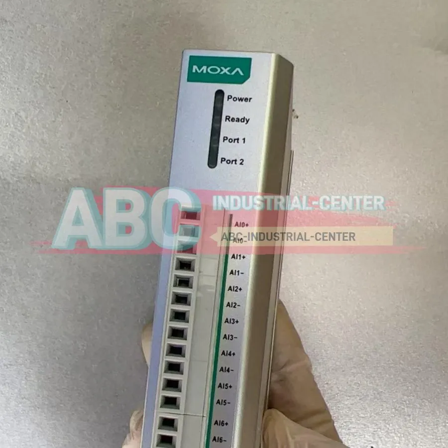 IIoT-устройство MOXA ioLogik E1240 Remote Ethernet I/O, 8AI, 2-Port Switch