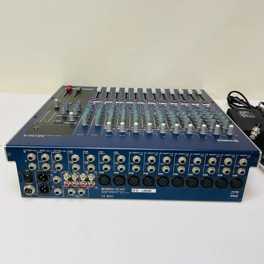 Микшерный пульт YAMAHA Mixing Console MG16/4 16 Channel Studio Live Analog Audio