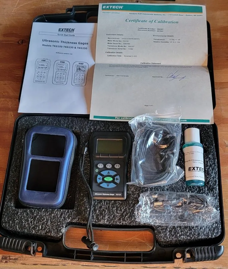Толщиномер Extech TKG150 Digital Ultrasonic Thickness Gauge/Datalogger Meter