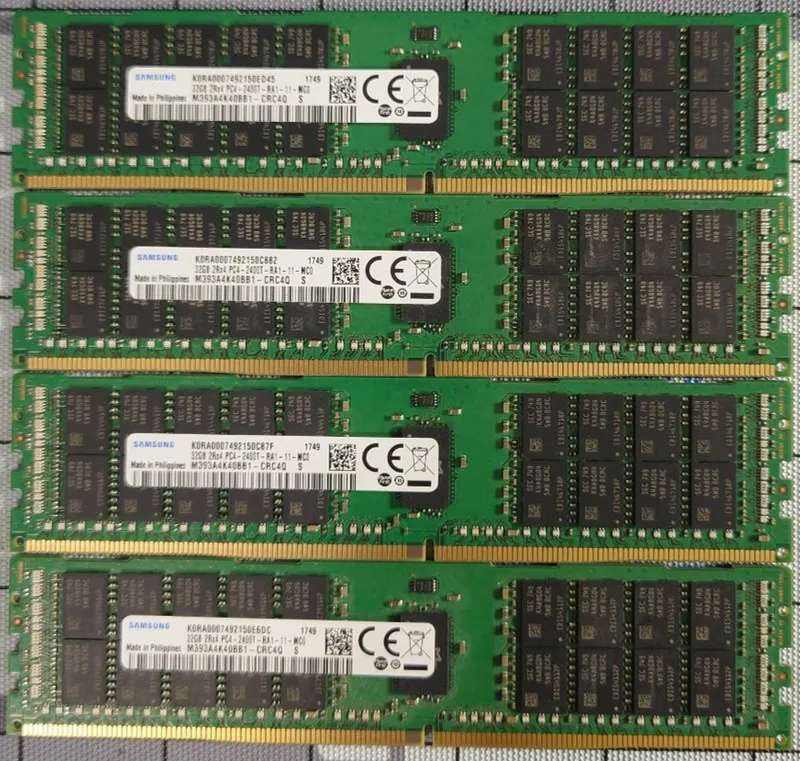 Модуль памяти 128 GB Registered ECC DDR4 (4 x 32 GB) Samsung RDIMM (M393A4K40BB1