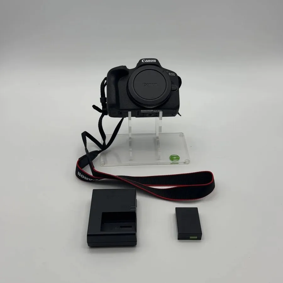 Фотокамера Canon EOS R50 Mirrorless Camera RF-S 18-45mm 24.2MP Touchscreen Black