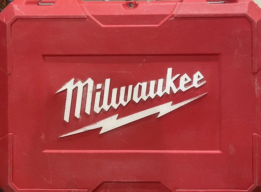 Оборудование ЧПУ Milwaukee 6232-20 Corded Deep Cut Variable Speed Band Saw with 