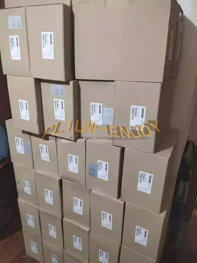 Сервопривод Lenze EVS9321-ET Inverter Servo Drive