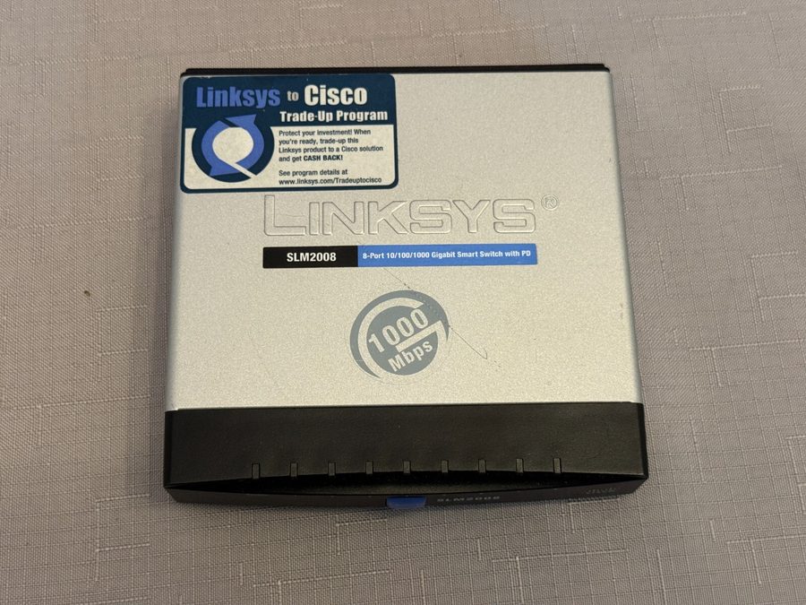 Коммутатор Linksys SLM2008 8 port 10/100/1000 gigabit smart swithc w/ pd