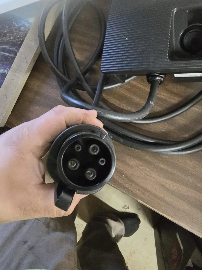 Аккумулятор GM PowerUp 2 Level 2 EV Charger 48A 11.5 kW 85874328