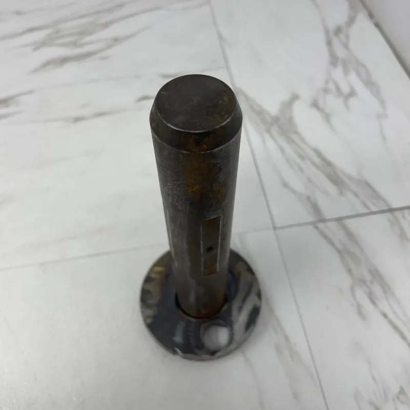 Такелажная скоба CAPACITY TRUCK 103490 PIN SPRING SHACKLE FRONT AXLE TJ5000 SPOT — фото лота 1