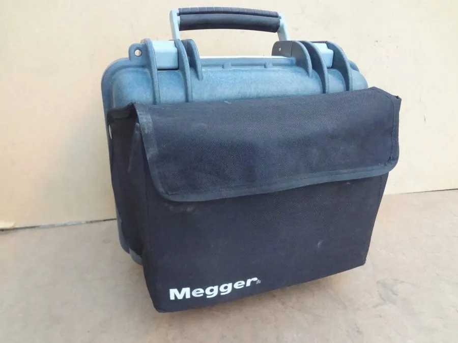 Тестер MEGGER S1-1068 10KV INSULATION TESTER W/ LEADS & CHARGER