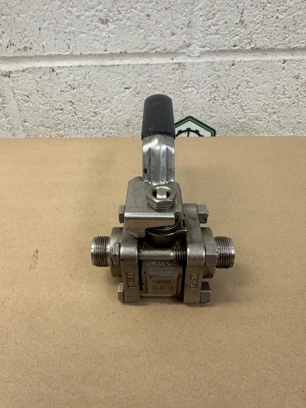 Клапан SWAGELOK SS-63TS8 Stainless Steel 3-Piece 60 Series Ball Valve