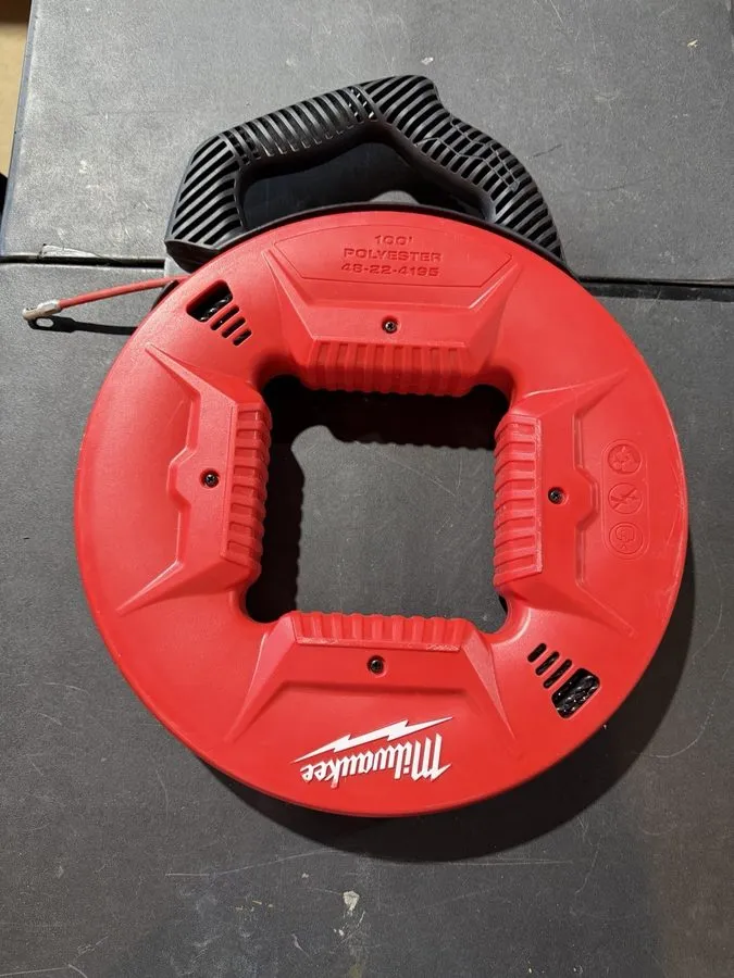Инструмент ВОЛС Milwaukee Cable Puller Fish Tape Reel MPN 48-22-4195 Red Sheath