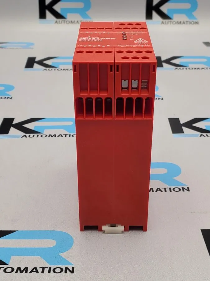 Реле безопасности Allen Bradley 440R-P23074 MSR23M Guardmaster Safety Relay