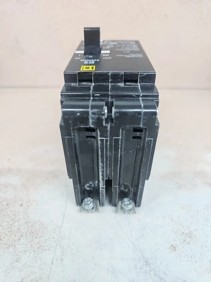 Автоматический выключатель Square D EDB24050 50A 480V 2P Bolt On Circuit Breaker — фото лота 2