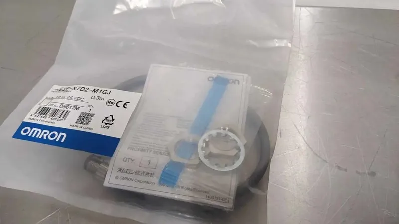 Датчик приближения Omron E2E-X7D2-M1GJ Sensor&Proximity Switch