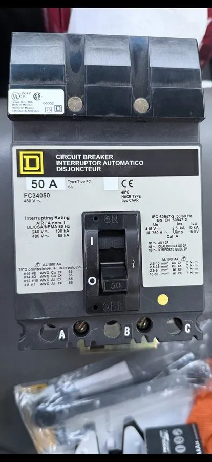 Автоматический выключатель Square D FC34050 50 Amp 3 Pole 480V I-Line Circuit Br