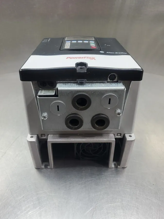 Частотный преобразователь Allen-Bradley 20AD8P0A0AYNANC0 Powerflex 70 4kW 5Hp AC